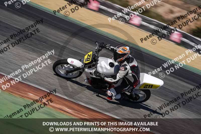 cadwell no limits trackday;cadwell park;cadwell park photographs;cadwell trackday photographs;enduro digital images;event digital images;eventdigitalimages;no limits trackdays;peter wileman photography;racing digital images;trackday digital images;trackday photos